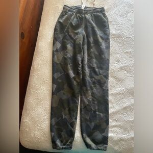 Land’s End Blake Shelton Sweatpants